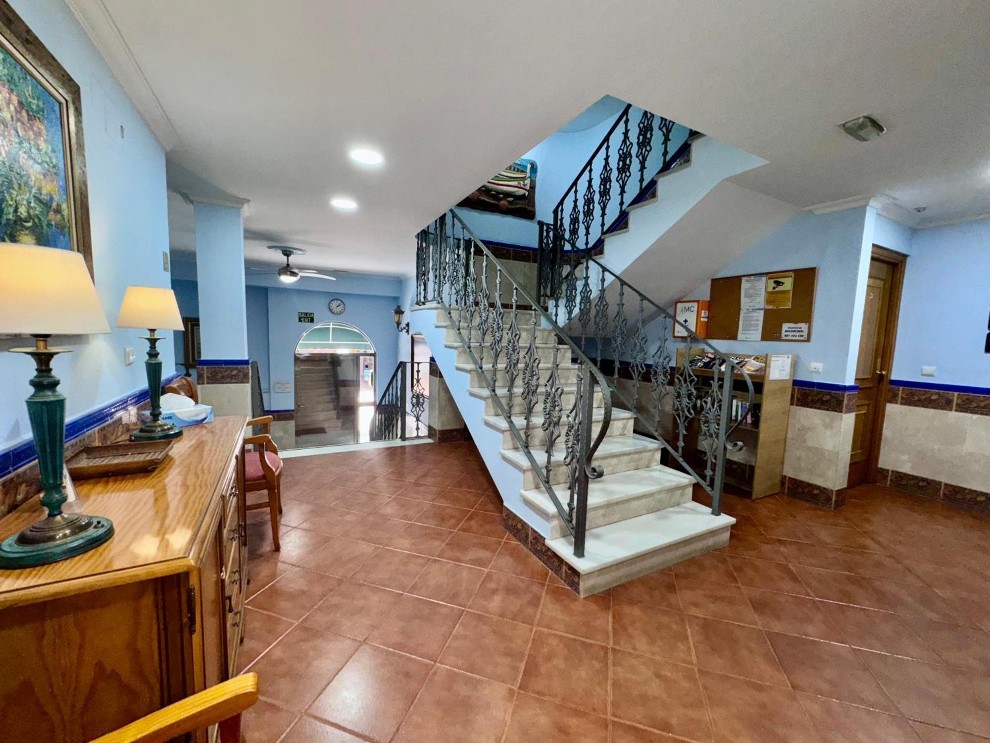 Apartamentos Nina De Oro توريمولينوس المظهر الخارجي الصورة