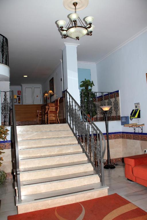 Apartamentos Nina De Oro توريمولينوس المظهر الخارجي الصورة