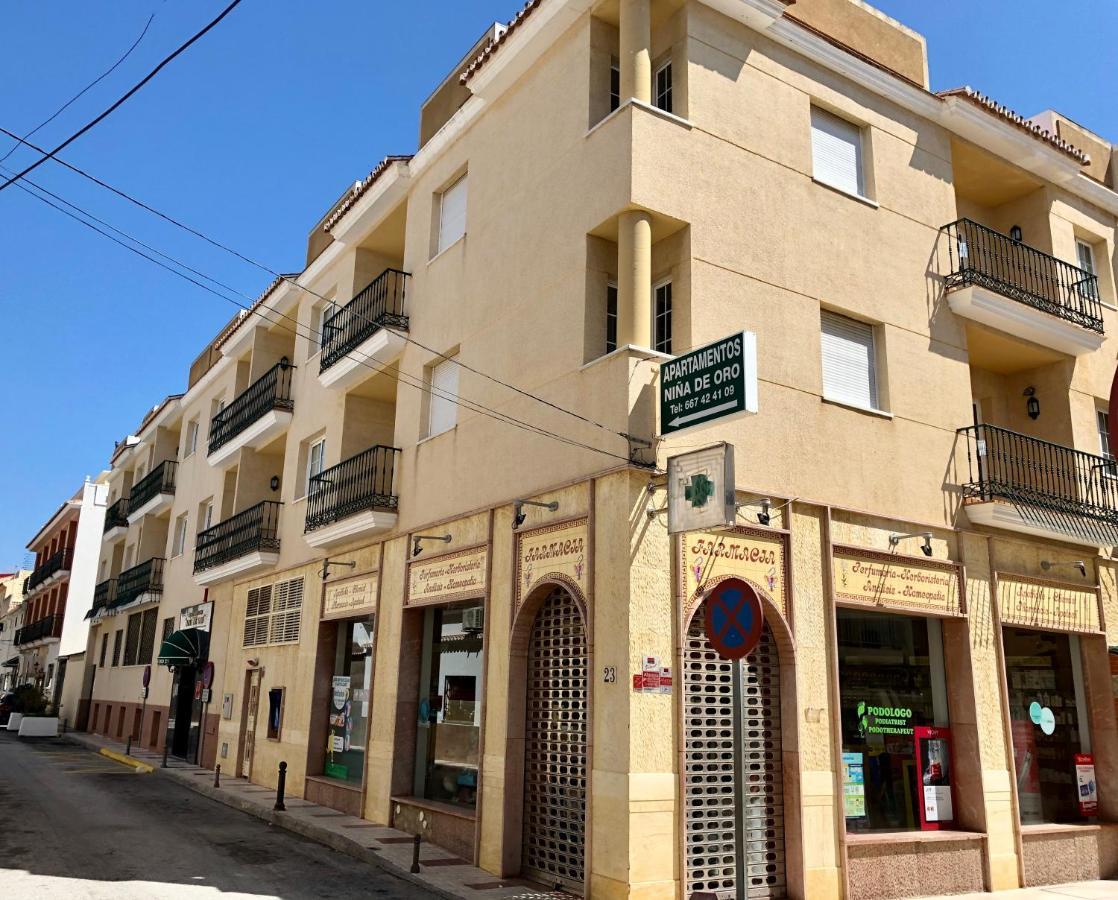 Apartamentos Nina De Oro توريمولينوس المظهر الخارجي الصورة